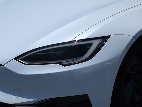Used 2026 Tesla Model S Plaid AWD/4WD image 6