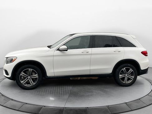 Certified 2016 Mercedes-Benz GLC 300 4MATIC image 4