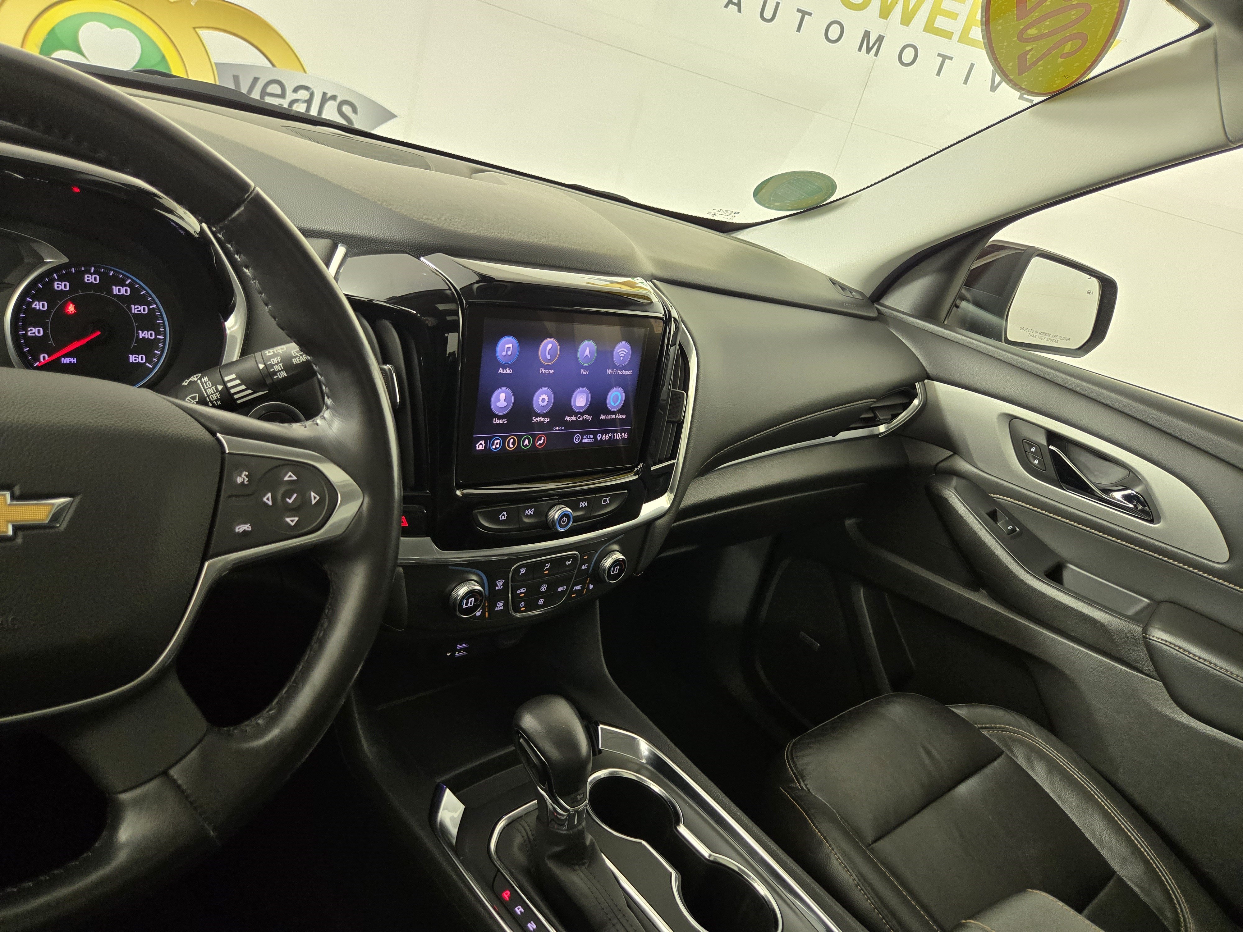 Used 2021 Chevrolet Traverse LT w/ LT Premium Package AWD/4WD image 26