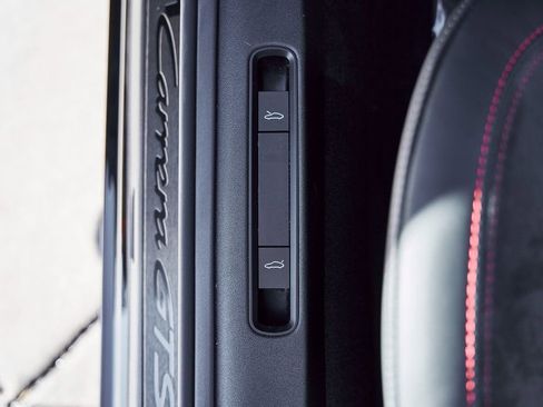 Used 2026 Porsche 911 Carrera GTS w/ Premium Package image 33