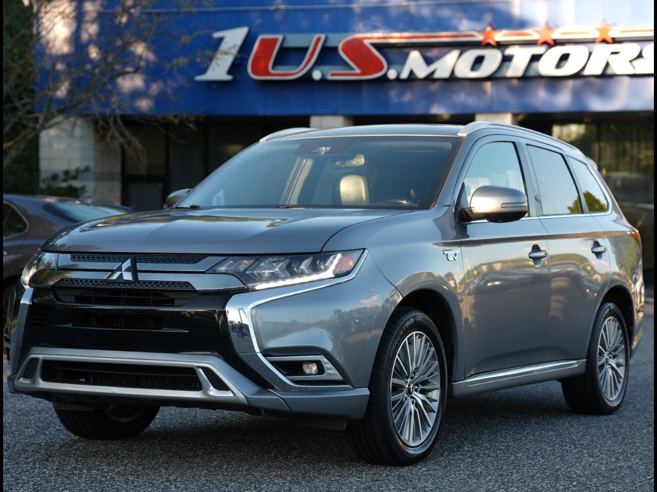 Used 2020 Mitsubishi Outlander GT AWD/4WD image 1