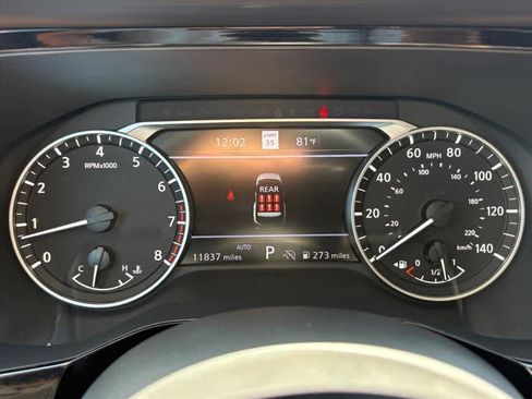 Used 2025 Nissan Pathfinder SL w/ Cargo Package AWD/4WD image 12