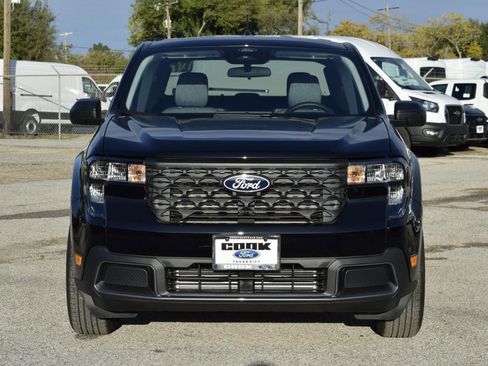 New 2026 Ford Maverick XLT image 2