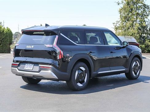 New 2026 Kia EV9 Wind image 9