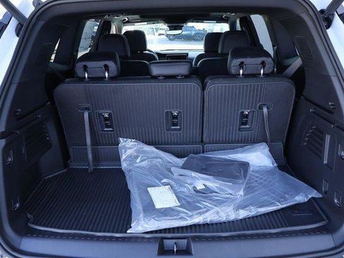 New 2026 GMC Acadia Elevation w/ Elevation Premium Package image 9