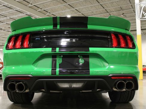 Used 2019 Ford Mustang GT RWD image 29
