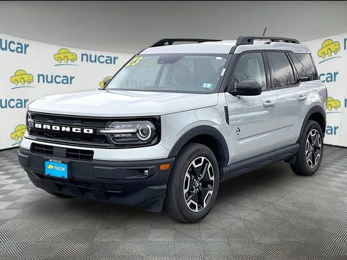 Used 2023 Ford Bronco Sport Outer Banks w/ Tech Package image 3