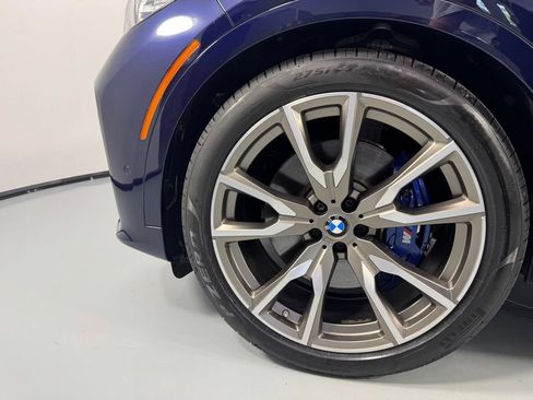 Used 2021 BMW X7 M50i w/ Dynamic Handling Package AWD/4WD image 10