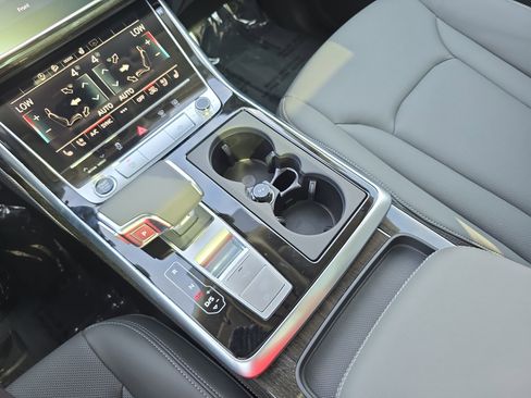 New 2026 Audi Q8 Premium Plus image 22