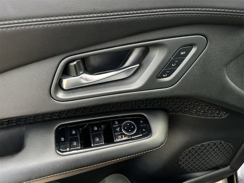 Certified 2023 Nissan Ariya Engage image 23