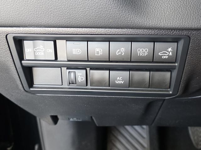 Used 2024 Toyota Tundra Limited w/ Power Package AWD/4WD image 24