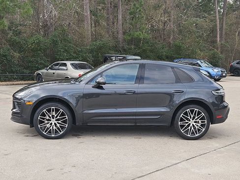 Used 2023 Porsche Macan image 9