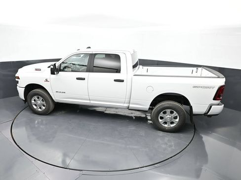New 2026 RAM 2500 Big Horn AWD/4WD image 34