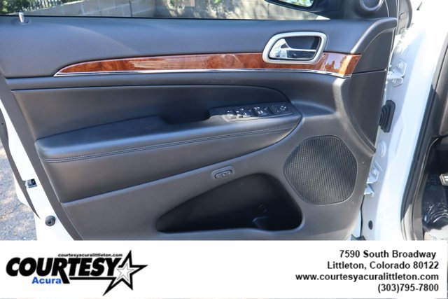 Used 2013 Jeep Grand Cherokee Limited AWD/4WD image 23