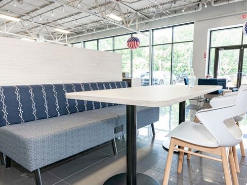 Used 2023 Dodge Charger SXT image 68