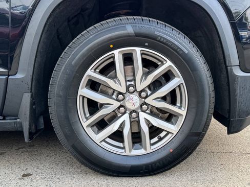 Used 2018 GMC Acadia SLE AWD/4WD image 9