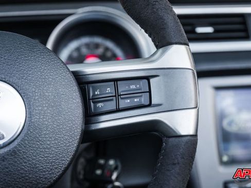 Used 2013 Ford Mustang Shelby GT500 image 63