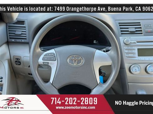 Used 2010 Toyota Camry XLE FWD image 19