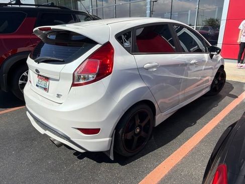 Used 2019 Ford Fiesta ST FWD image 4