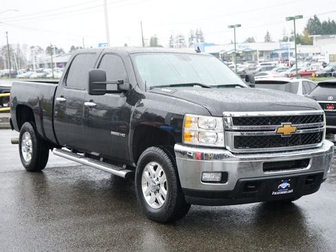 Used 2013 Chevrolet Silverado 3500 LTZ w/ LTZ Plus Package image 7