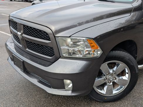 Used 2019 RAM 1500 Express w/ Express Value Package image 13