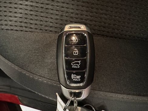 Used 2019 Hyundai Santa Fe SEL AWD/4WD image 17