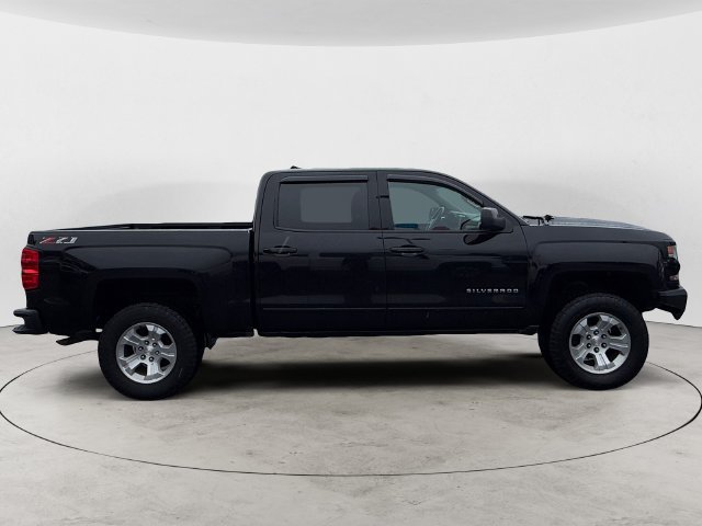 Used 2018 Chevrolet Silverado 1500 LT w/ True North Edition AWD/4WD image 4
