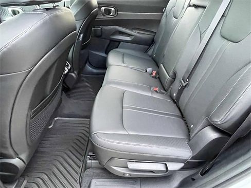 New 2026 Kia Sorento S image 19