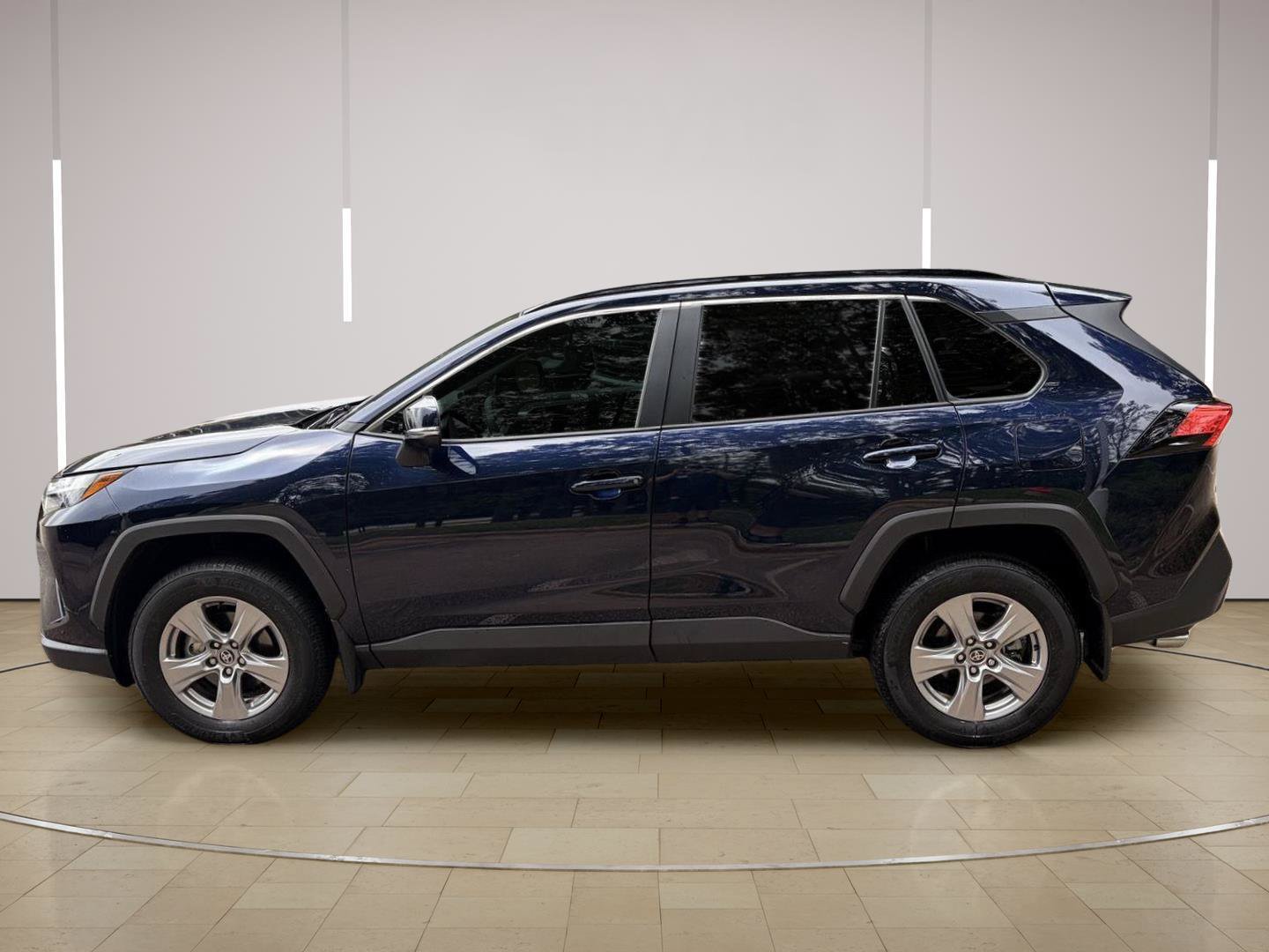 Used 2025 Toyota RAV4 XLE w/ Convenience Package FWD image 73