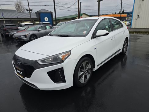 Used 2019 Hyundai Ioniq Limited image 7