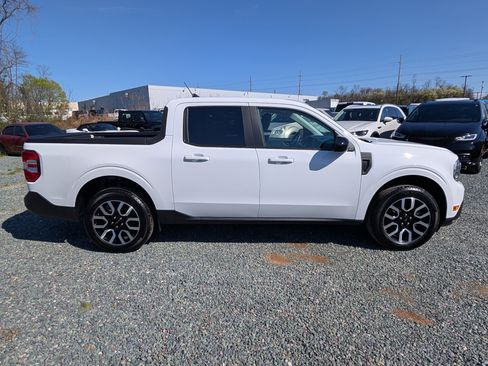 Used 2024 Ford Maverick Lariat image 6