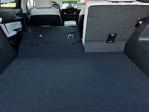 Used 2025 Honda Prologue Touring image 18