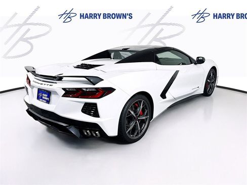 Used 2023 Chevrolet Corvette w/ Z51 Performance Package image 30