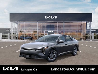 New 2025 Kia K4 LXS