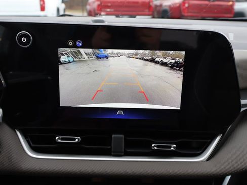 New 2026 Chevrolet Equinox LT image 12