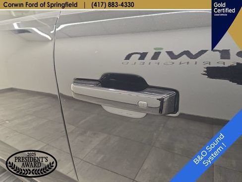 Certified 2025 Ford F150 Lariat AWD/4WD image 9