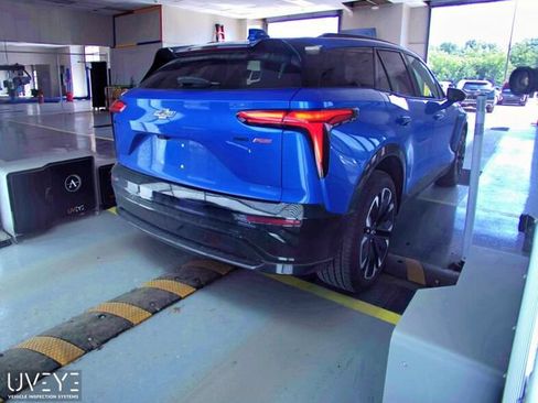 Used 2024 Chevrolet Blazer EV RS AWD/4WD image 12
