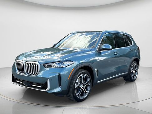 New 2026 BMW X5 xDrive40i image 1