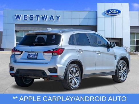 Used 2021 Mitsubishi Outlander Sport SE FWD image 3