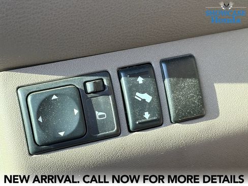Used 2008 Nissan Pathfinder SE w/ Leather Pkg RWD image 10