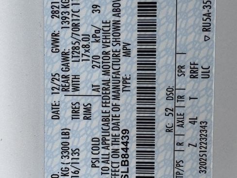 New 2025 Ford Bronco Badlands image 13