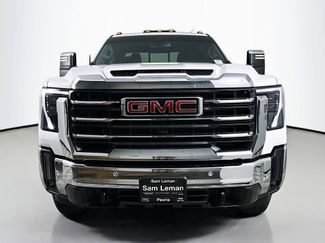 Used 2025 GMC Sierra 2500 SLT w/ SLT Premium Package video 2