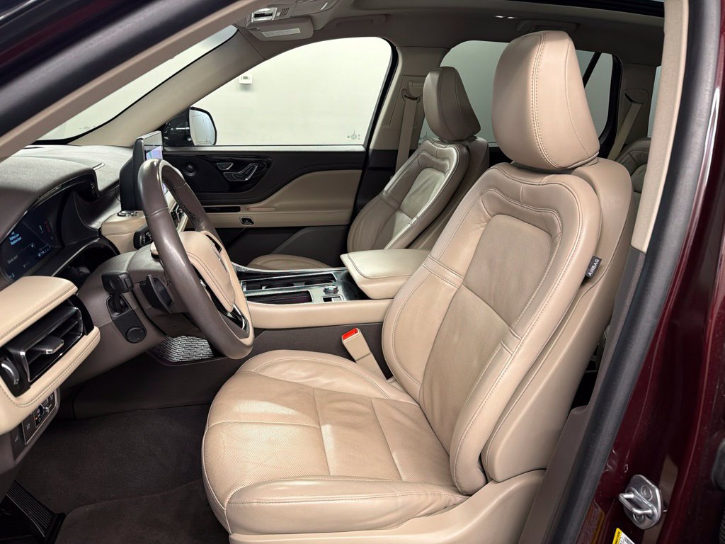Used 2022 Lincoln Aviator Reserve w/ Equipment Group 201A AWD/4WD image 28