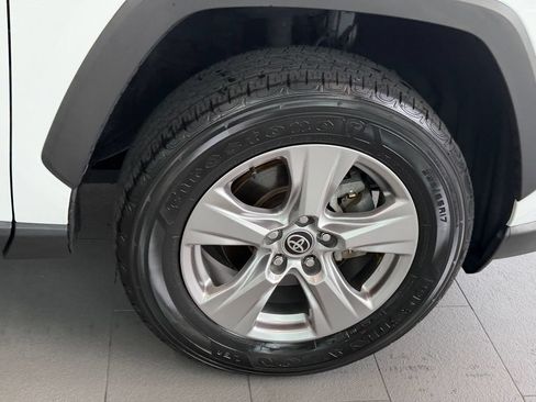 Used 2023 Toyota RAV4 XLE AWD/4WD image 15