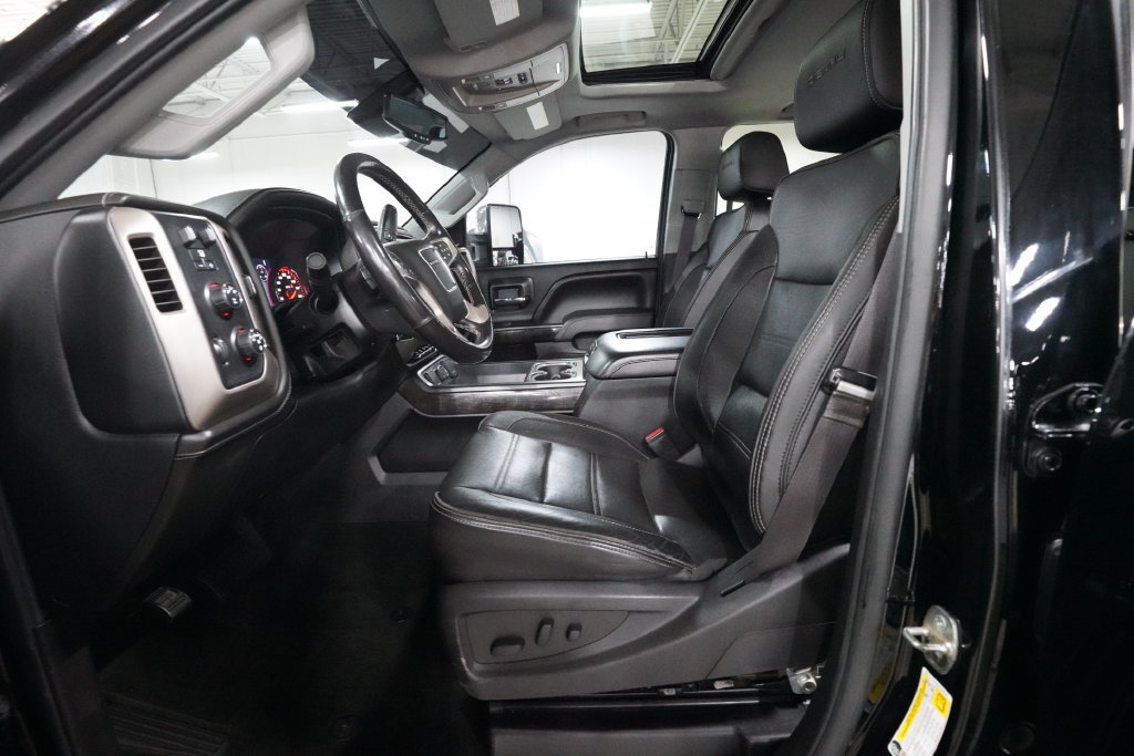 Used 2016 GMC Sierra 2500 Denali w/ Driver Alert Package AWD/4WD image 7