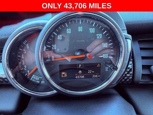 Used 2018 MINI Cooper S image 4