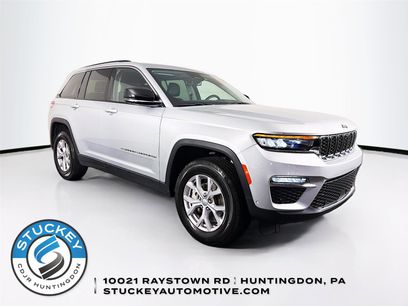Used 2022 Jeep Grand Cherokee Limited w/ Luxury Tech Group II