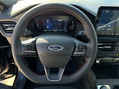 Certified 2023 Ford Escape ST-Line w/ Tech Pack #1 image 16