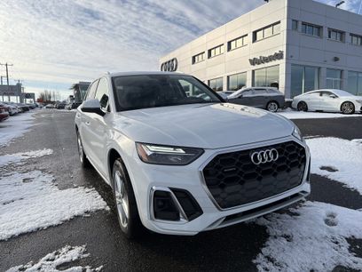 Certified 2024 Audi Q5 e Premium