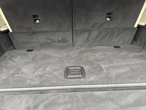 Used 2024 BMW X7 M60i w/ Executive Package image 34